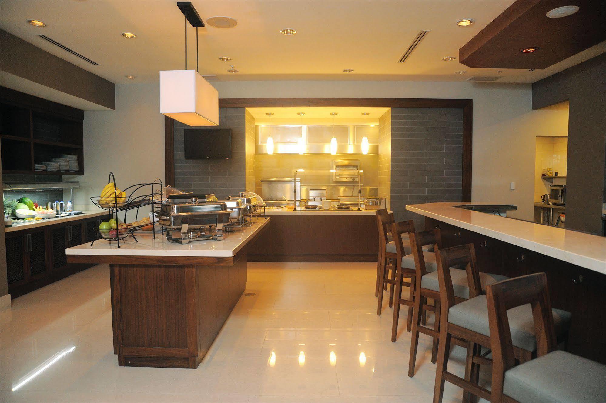 Hilton Garden Inn Panama City Downtown, Panama Luaran gambar